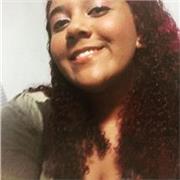 Sou uma professora altamente qualificada que sempre busca adaptar as aulas de acordo com a necessidade de cada aluno